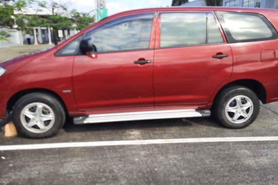 Toyota Innova 2008 J Gas Manual Red in Metro Manila