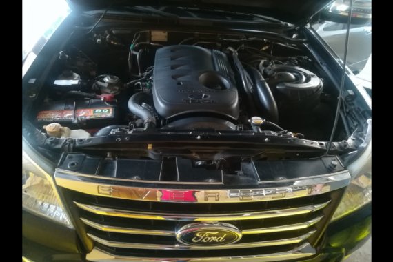 Ford Everest 2010 at 105000 km for sale