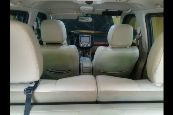 Ford Everest 2010 at 105000 km for sale