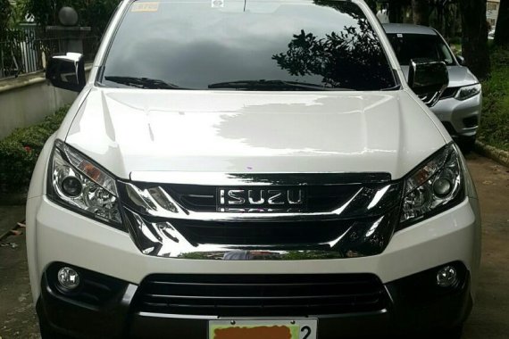 Sell 2015 Isuzu Mu-X in Quezon City