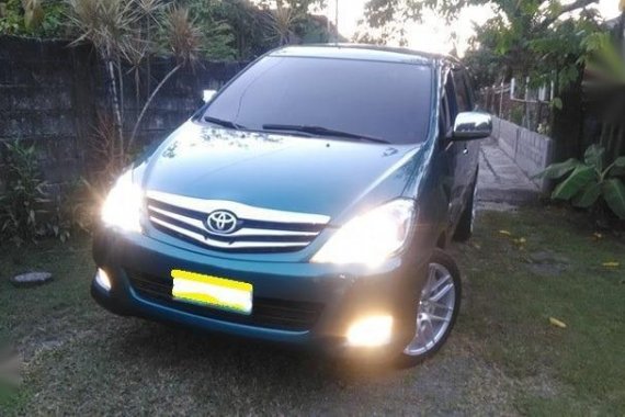 Sell 2009 Toyota Innova in Dasol