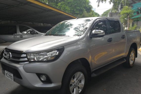 Selling Toyota Hilux 2016 in Quezon City