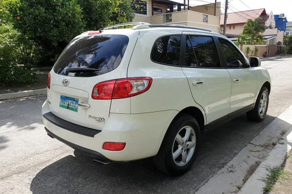 Hyundai Santa Fe 2010 Automatic