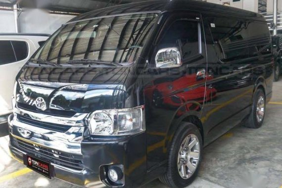 Selling Toyota Hiace 2017 in Manila