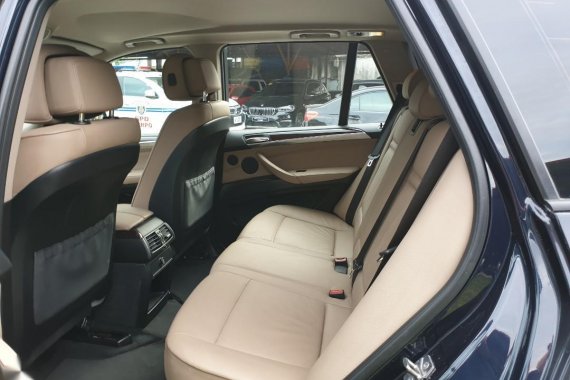 Sell 2011 Bmw X5 in Pasig