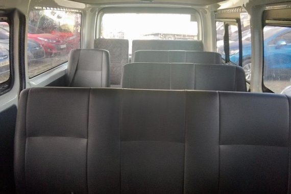 Selling Toyota Hiace 2016 in Cainta