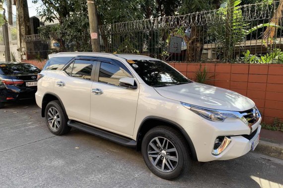 Pearl White Toyota Fortuner 2018 for sale in Pasig