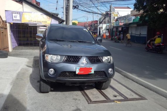 Sell 2nd Hand Mitsubishi Strada in Manila