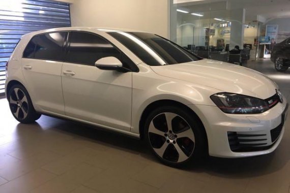 Selling Volkswagen Golf 2016 in Quezon City