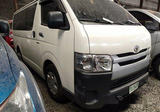 Selling White Toyota Hiace 2016 in Quezon City