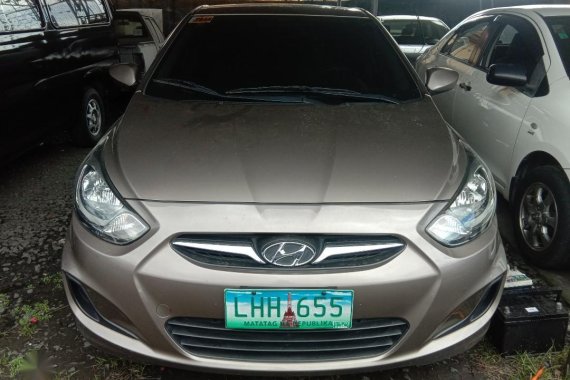 Sell 2015 Hyundai Accent in Quezon City