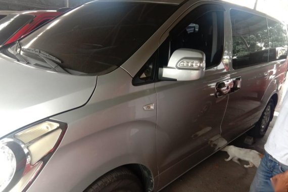 Hyundai Starex 2010 for sale in Quezon City