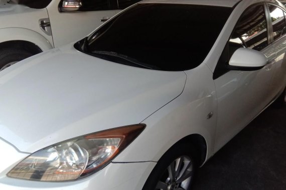 Sell 2017 Mazda 3 in Quezon City