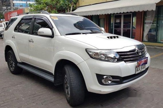 Sell White 2015 Toyota Fortuner in Pasig