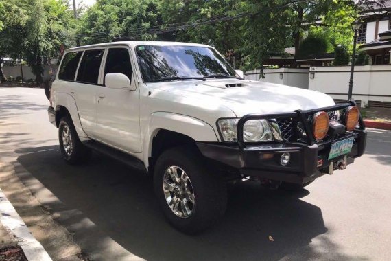 Nissan Patrol 2011 for sale in Makati 