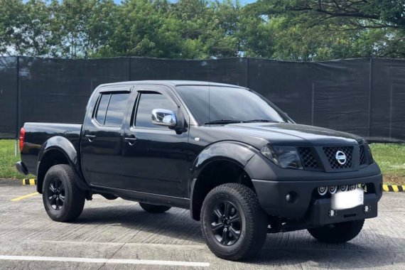 2010 NISSAN NAVARA LE 4x4