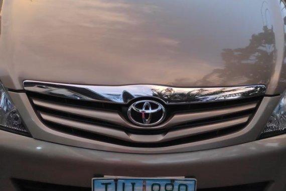 Selling 2nd Hand Toyota Innova in Caloocan