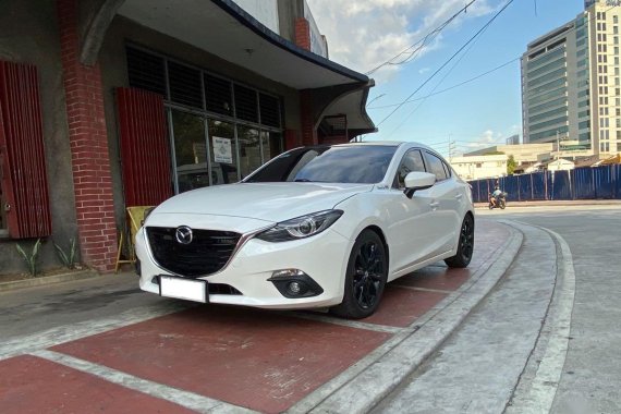 Sell 2010 Mazda 3 in Quezon City