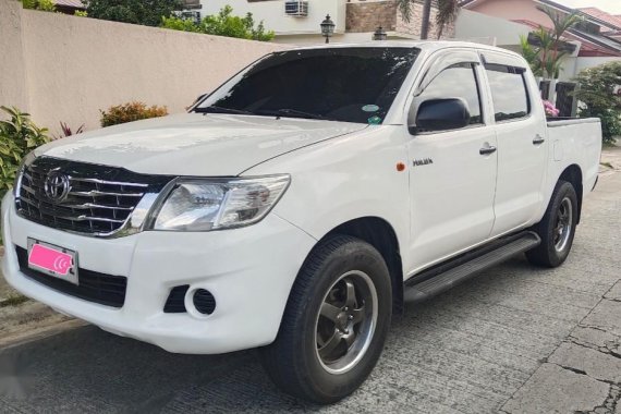 Toyota Hilux 2014 for sale in Quezon City