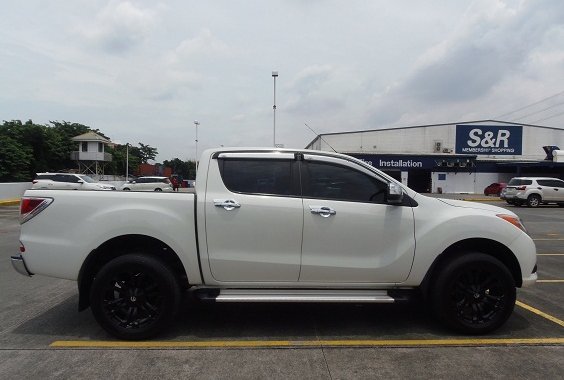 Top of the Line 2015 Mazda BT-50 4X4 AT Diesel