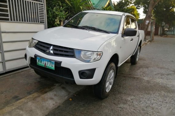 Mitsubishi Strada 2013 for sale in Quezon City