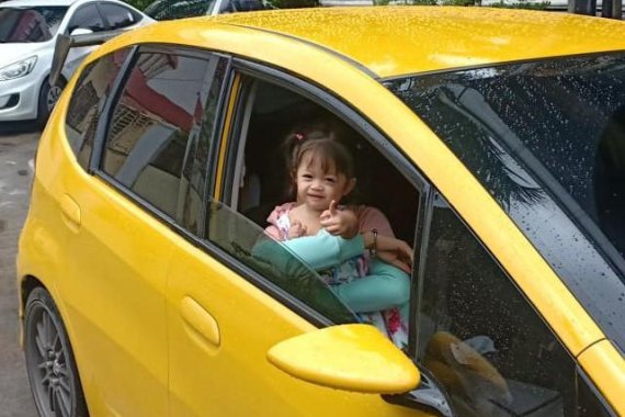 Selling Honda Jazz 2010 in Manila