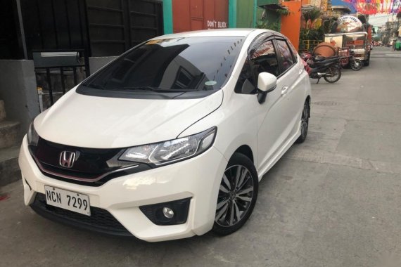 White Honda Jazz 2014 for sale in Manila