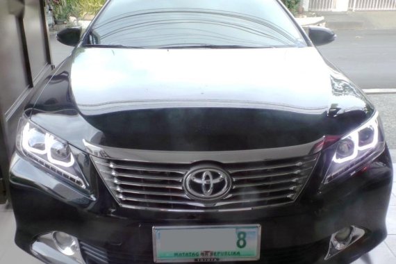 Sell Black 2018 Toyota Camry in Parañaque