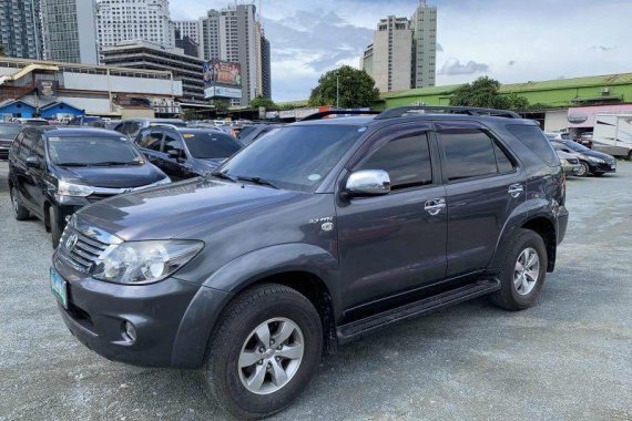 Black Toyota Fortuner 2008 for sale in Automatic