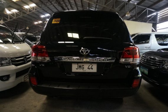 Sell Black 2015 Toyota Land Cruiser in Pasig