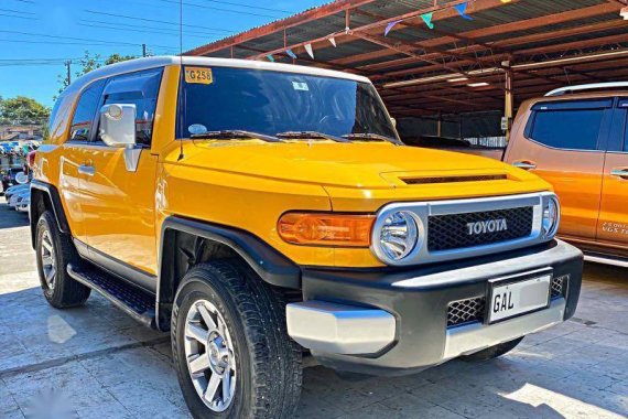 Yellow Toyota Fj Cruiser 2019 for sale in Mandaue