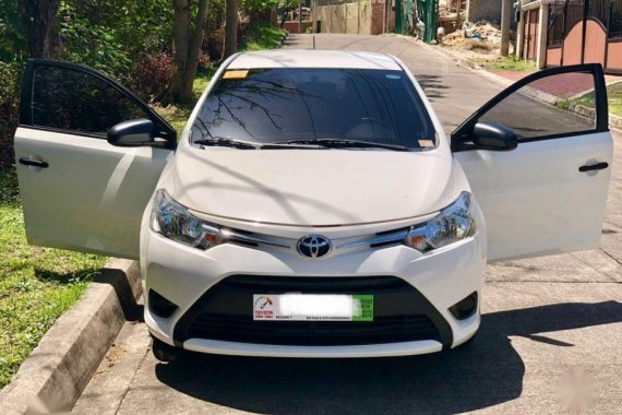 White Toyota Vios 2018 for sale in Cebu City
