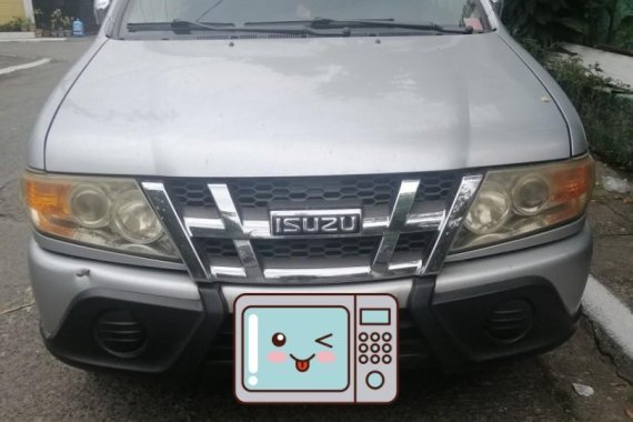 Silver Isuzu Crosswind 2010 for sale in Manila