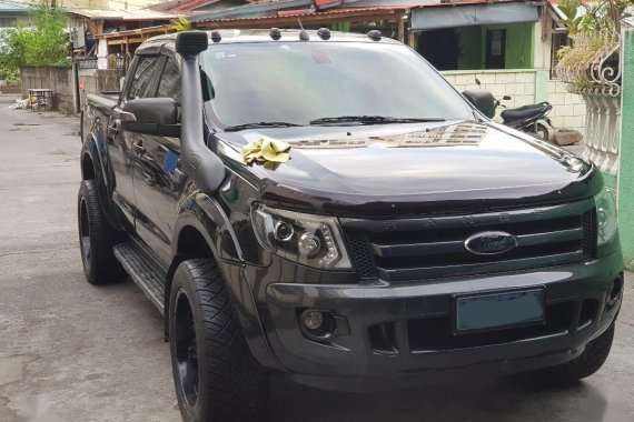 Black Ford Ranger 2013 for sale in Cainta