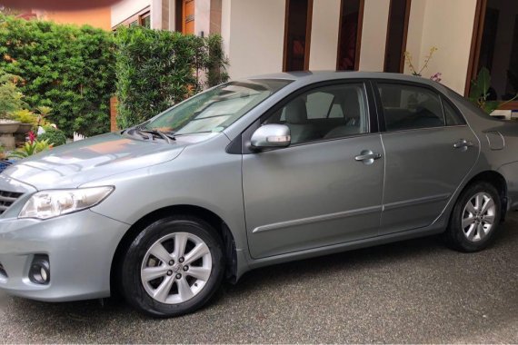 Silver Toyota Corolla altis 2013 for sale in Marikina