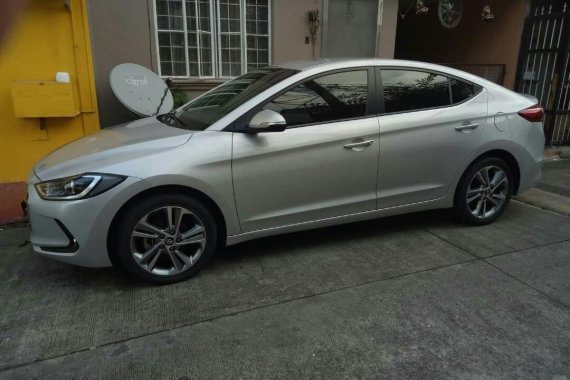 Sell Silver 2016 Hyundai Elantra in Quezon City