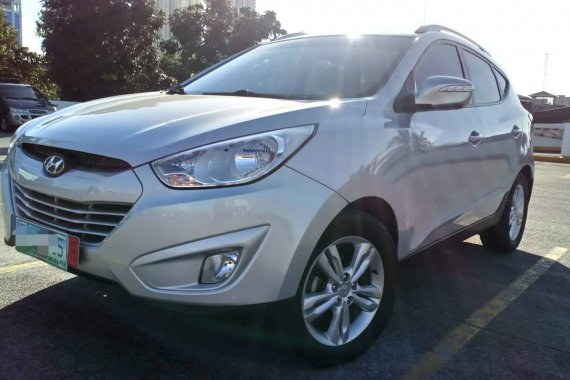 Celebrity owner Well Maintained 2012 Hyundai Tucson GLS AT
