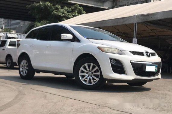 Selling White Mazda Cx-7 2010 in Makati