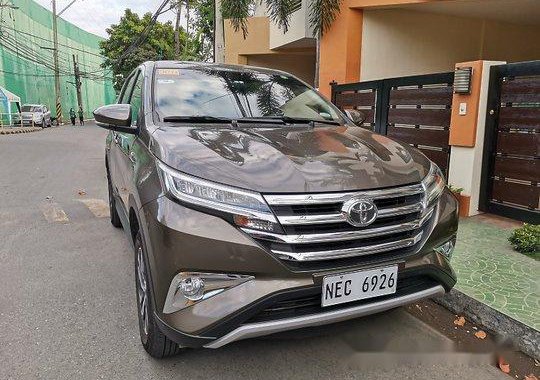Selling Brown Toyota Rush 2018 in Manila
