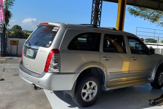 Selling Silver Isuzu Alterra 2007 in Manila