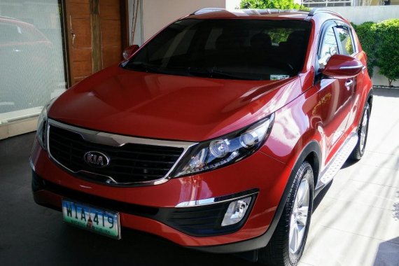 Red Kia Sportage 2013 for sale in Automatic