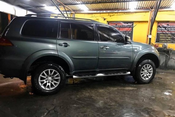 Sell Green 2009 Mitsubishi Montero in Caloocan