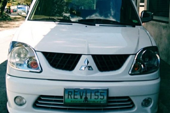 Selling White Mitsubishi Adventure 2006 in Mexico