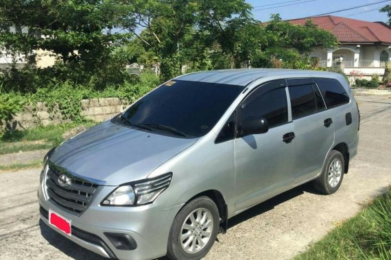 Sell 2014 Toyota Innova in Tarlac