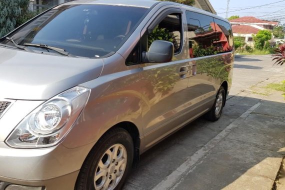 Sell Silver 2013 Hyundai Grand starex in Manila