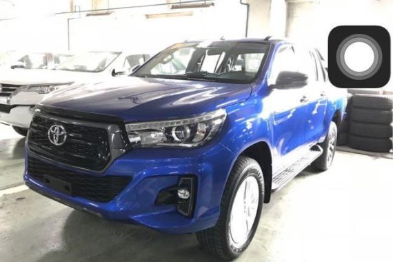 Blue Toyota Hilux 0 for sale in Mandaluyong