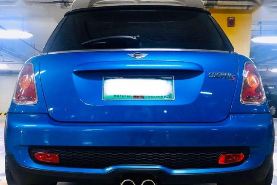 Selling Blue Mini Cooper S 2011 in Manila