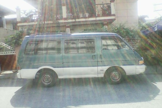 Green Kia Besta 1997 for sale in Manual