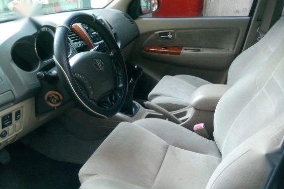 Black Toyota Fortuner 2011 for sale in Manila