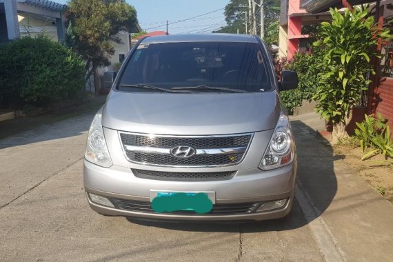 Sell Silver 2013 Hyundai Grand starex in Manila